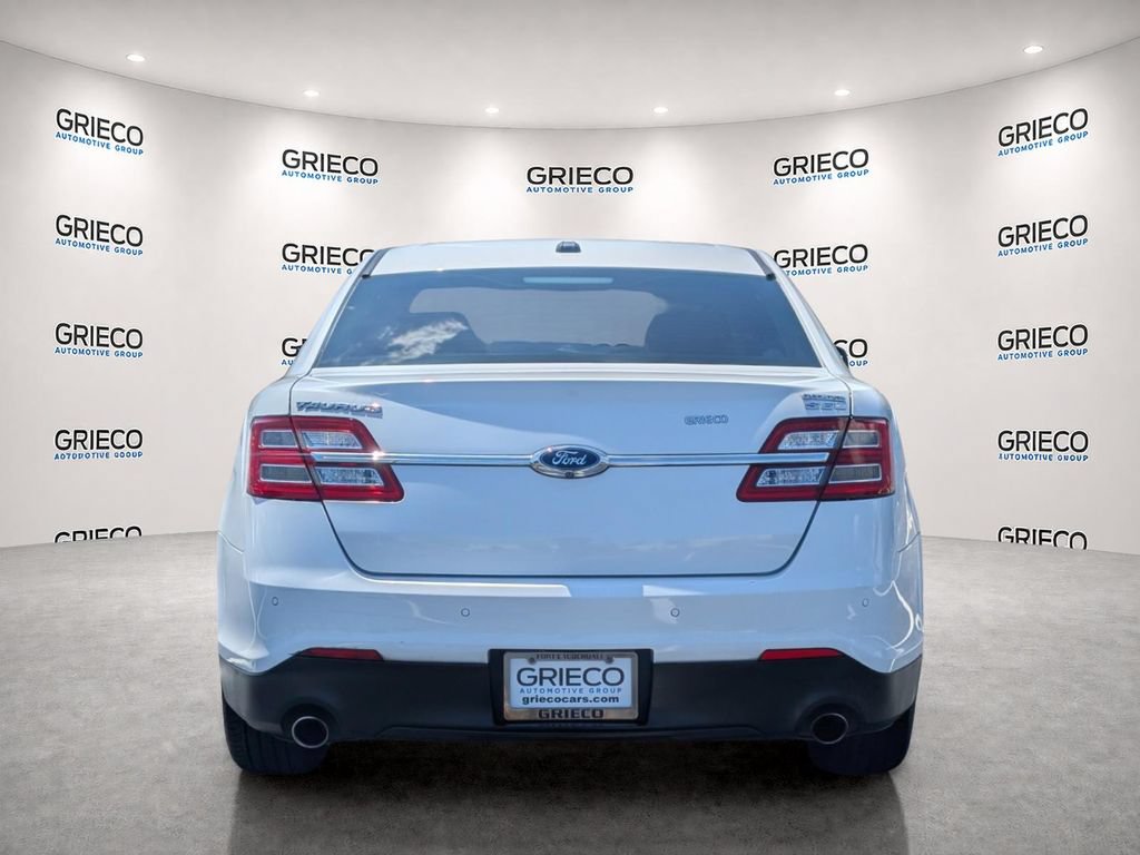 Used 2015 Ford Taurus SEL w/ Equipment Group 201A FWD image 5