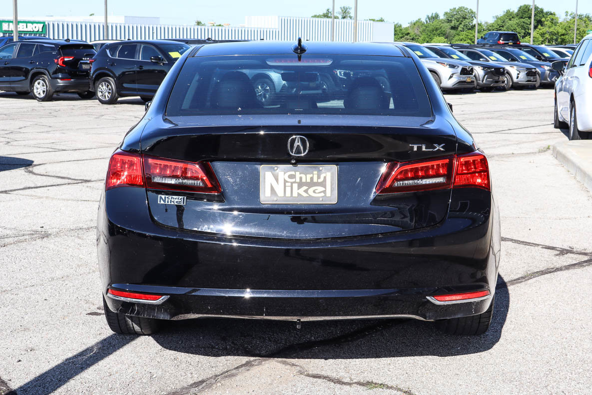 Used 2018 Acura TLX w/ Technology Package FWD image 5