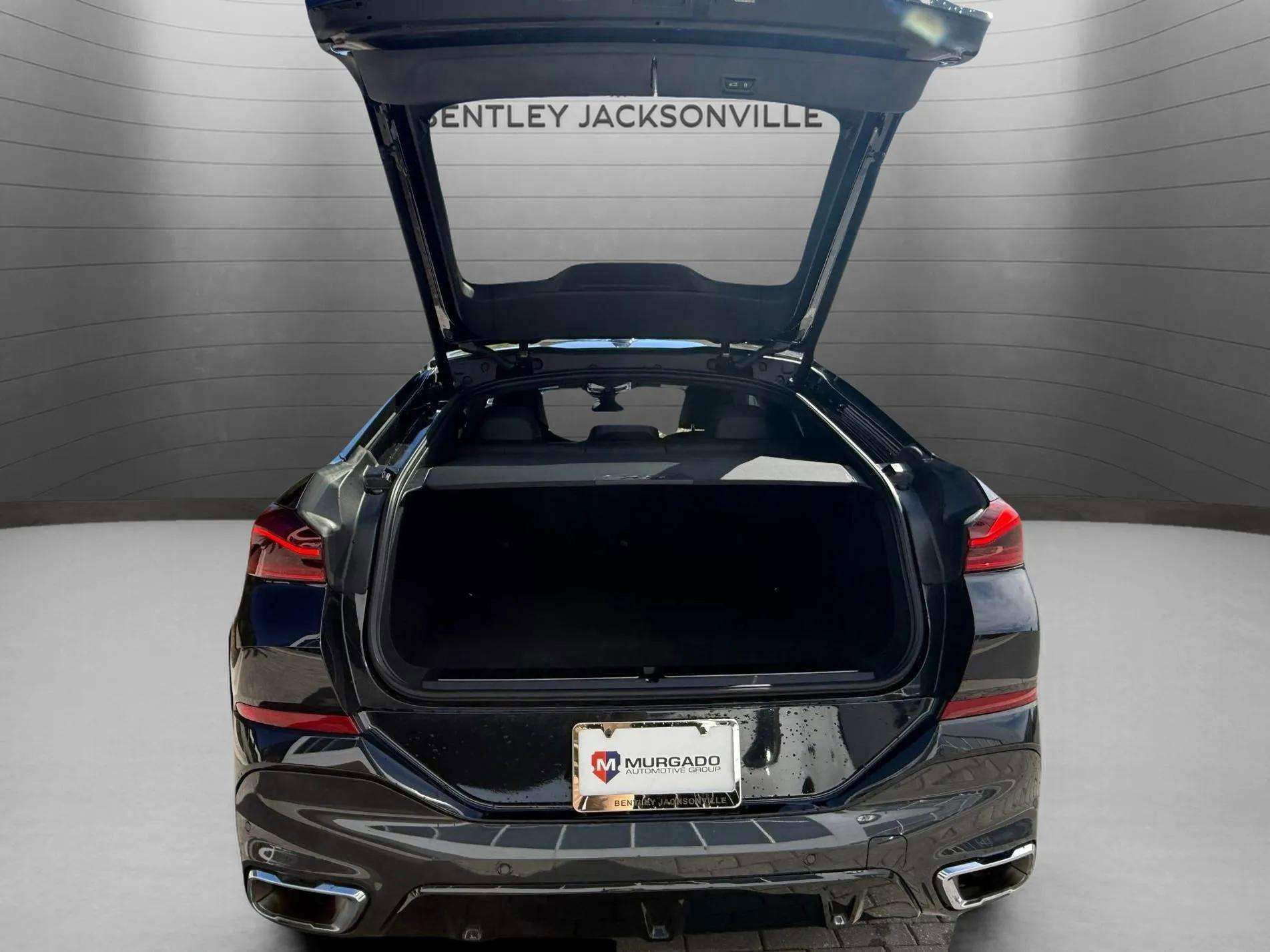 Used 2024 BMW X6 xDrive40i image 20