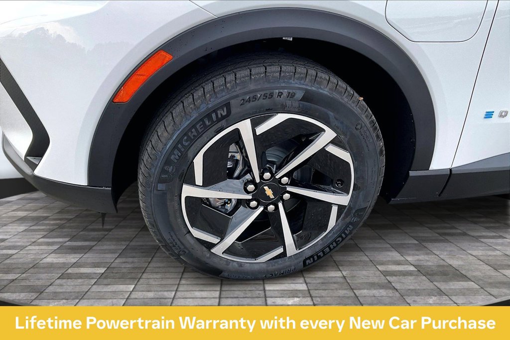 New 2026 Chevrolet Equinox EV LT AWD/4WD image 13