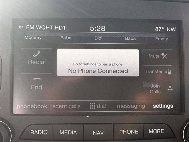 Used 2016 Jeep Renegade Limited AWD/4WD image 21