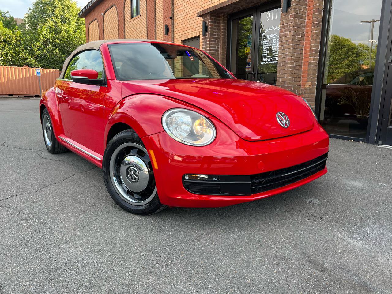 Used 2013 Volkswagen Beetle 2.5 FWD image 15