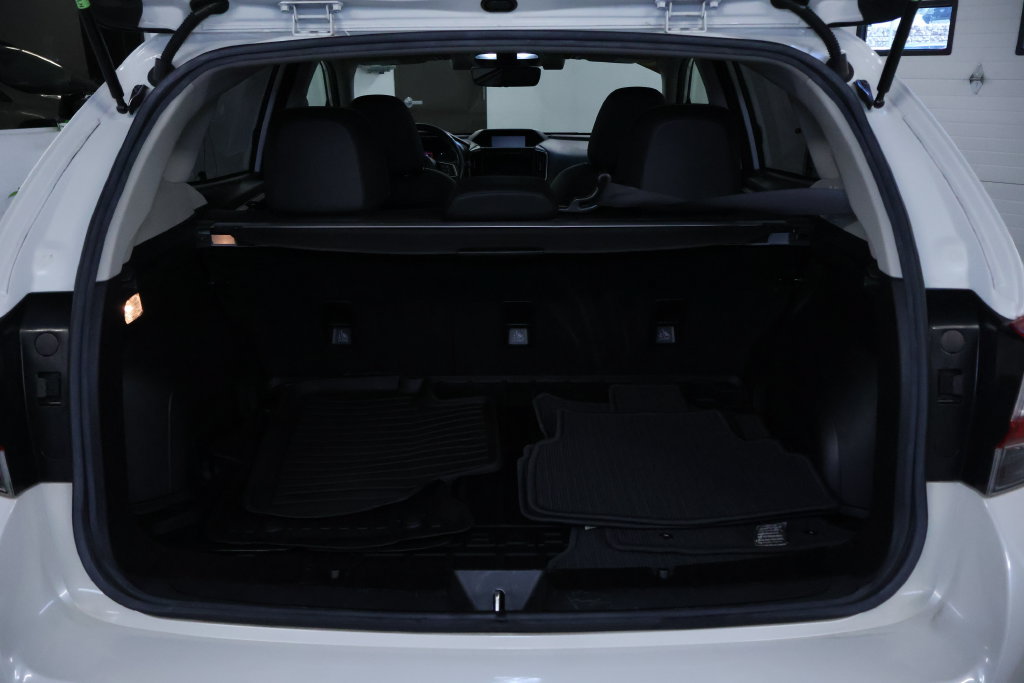 Used 2019 Subaru Crosstrek 2.0i Limited w/ Moonroof Package AWD/4WD image 13