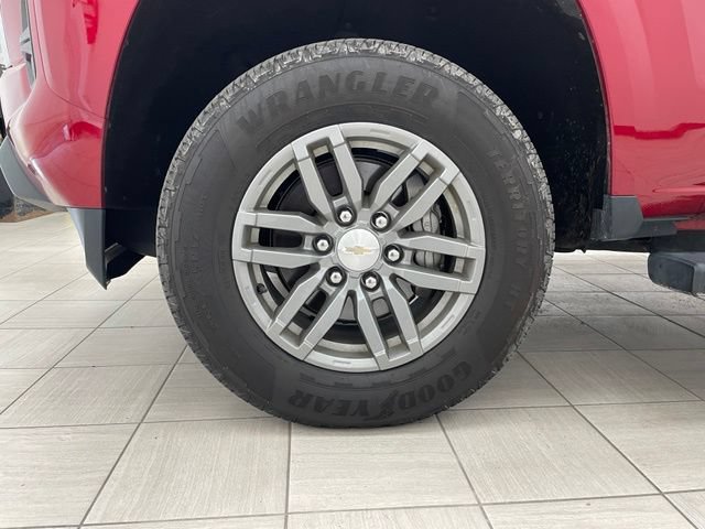 Used 2024 Chevrolet Colorado LT w/ LT Convenience Package III AWD/4WD image 7