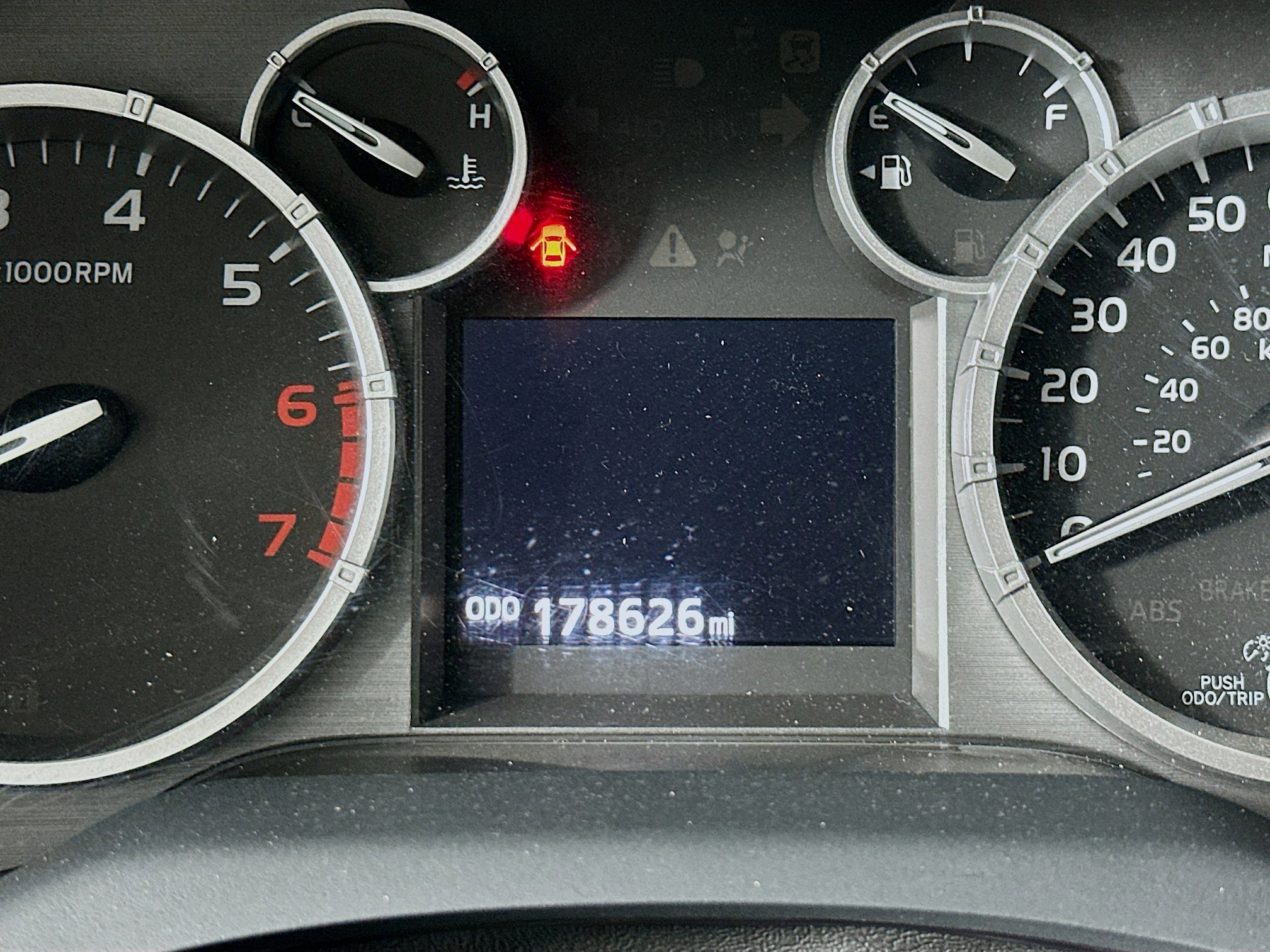 Used 2015 Toyota Tundra SR5 w/ SR5 Upgrade Package image 18