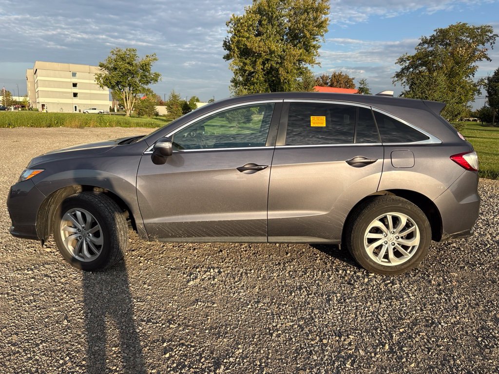 Used 2017 Acura RDX AWD image 4