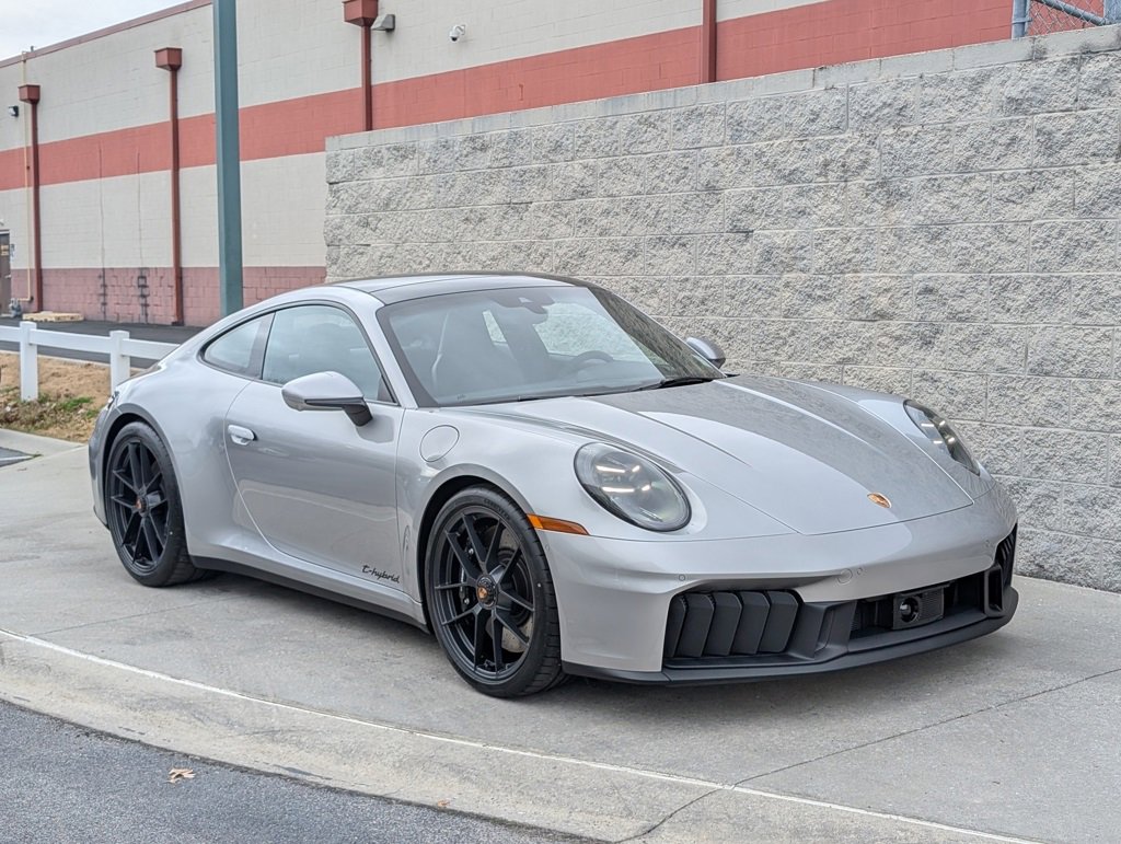 New 2026 Porsche 911 Carrera GTS image 10