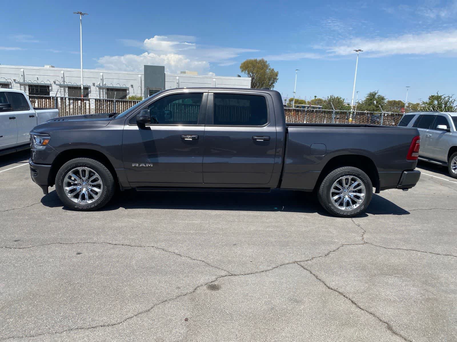 Used 2023 RAM 1500 Laramie AWD/4WD image 10