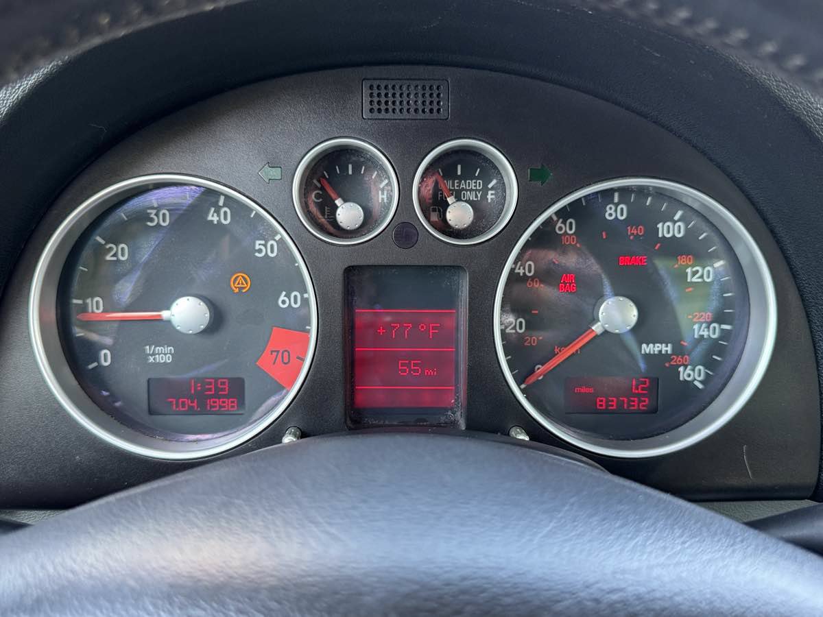 Used 2001 Audi TT 1.8T AWD/4WD image 24