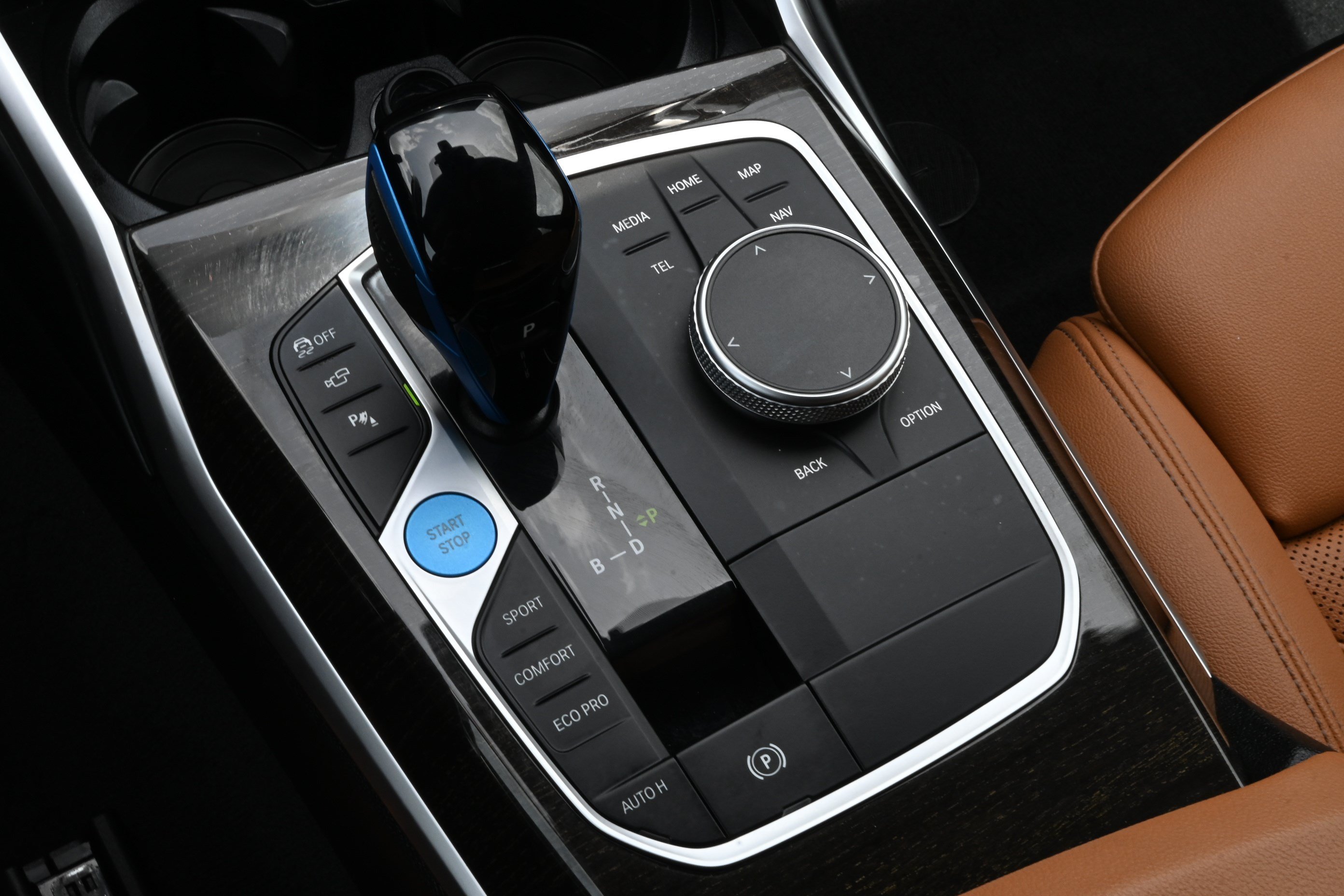 Certified 2023 BMW i4 eDrive35 RWD image 24