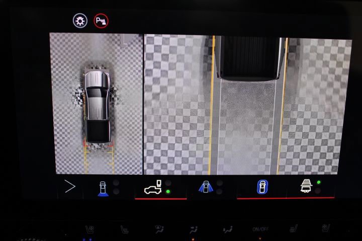 New 2026 GMC Canyon AT4 w/ Technology Plus Package AWD/4WD image 51