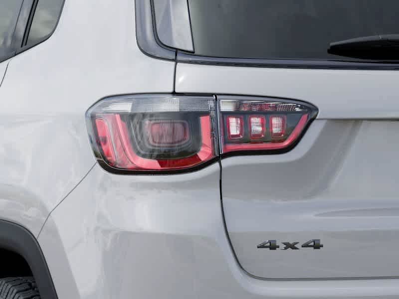 New 2026 Jeep Compass Trailhawk AWD/4WD image 9