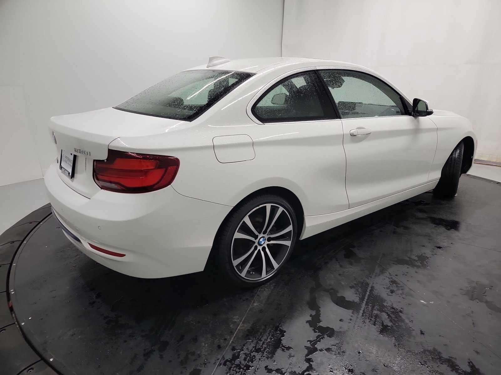 Used 2020 BMW 230i xDrive Coupe w/ Convenience Package image 9