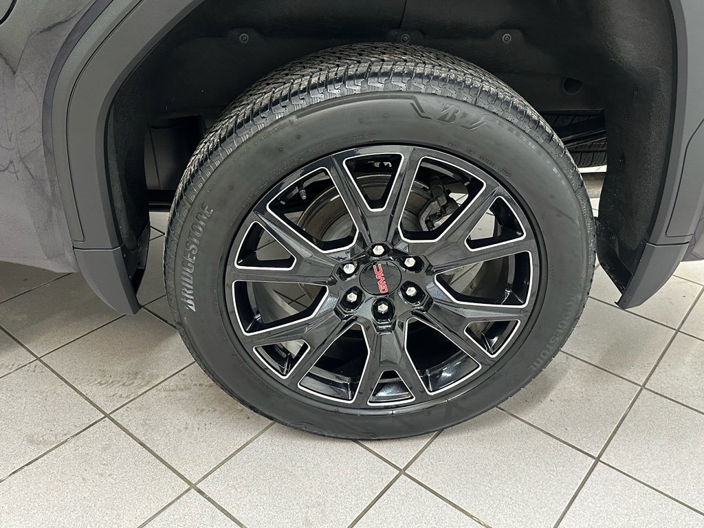 Used 2024 GMC Sierra 1500 Denali w/ Denali Reserve Package image 16