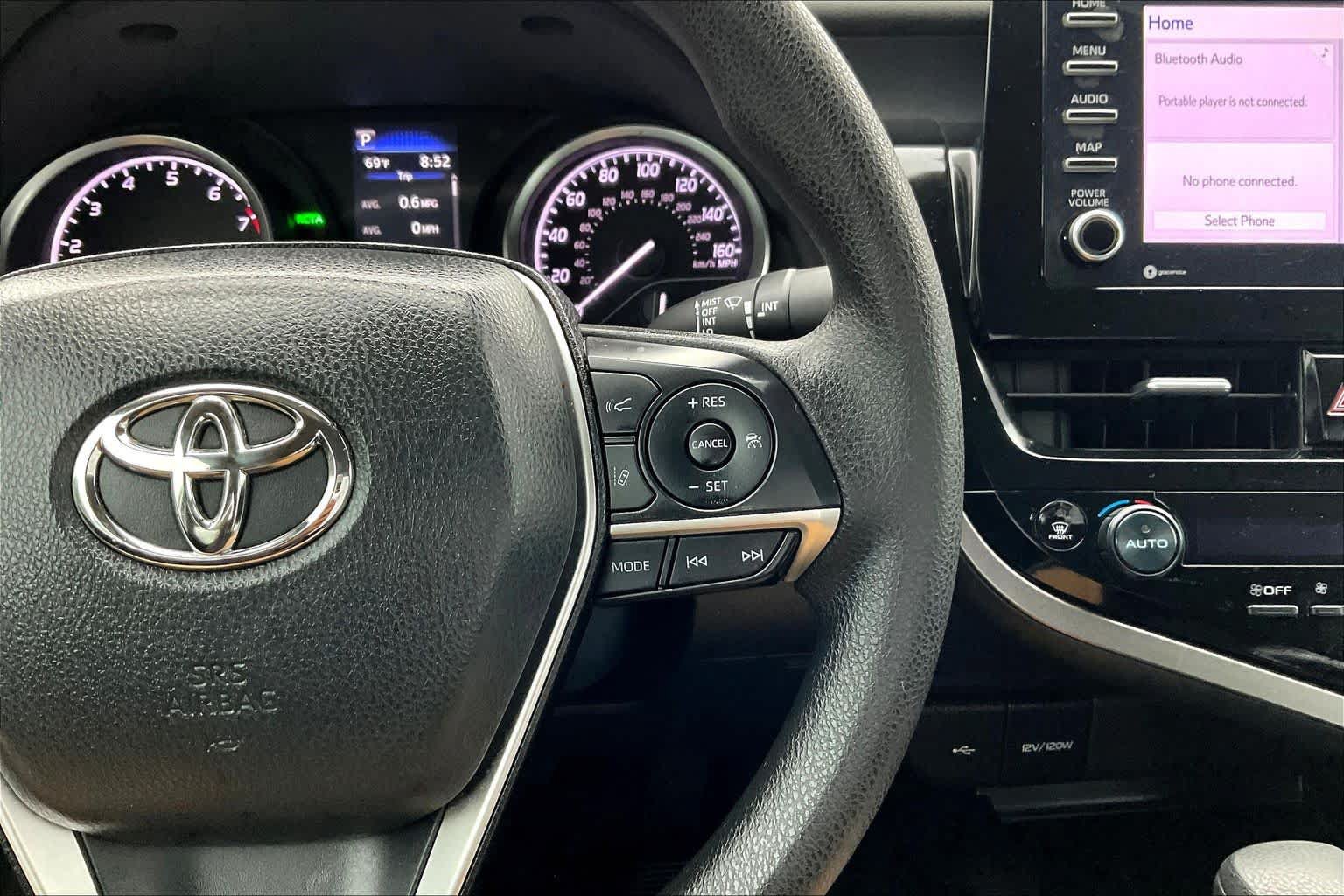 Used 2024 Toyota Camry LE w/ Convenience Package FWD image 25