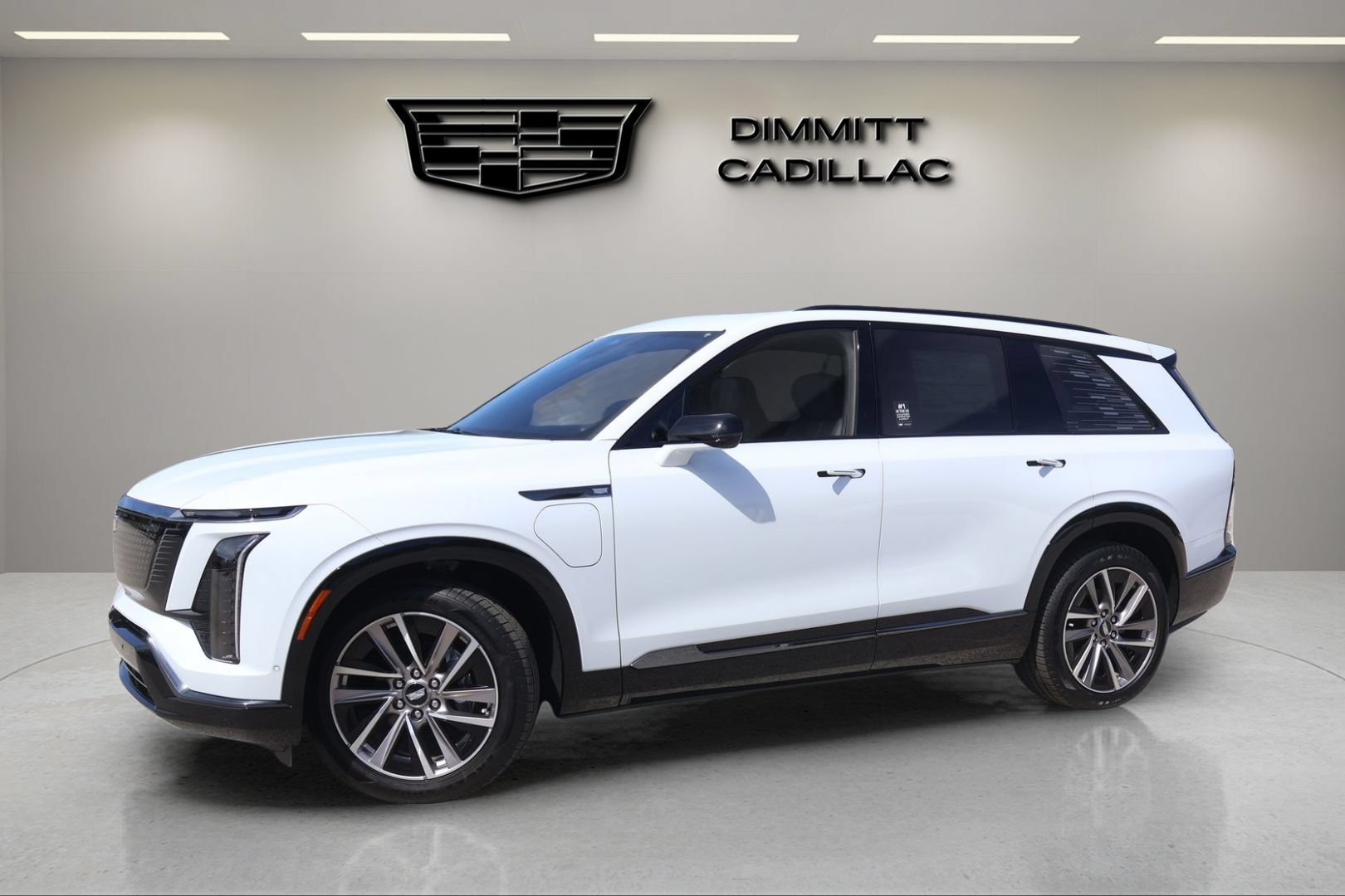 New 2026 Cadillac Vistiq Luxury w/ LPO, Floor Liner Package