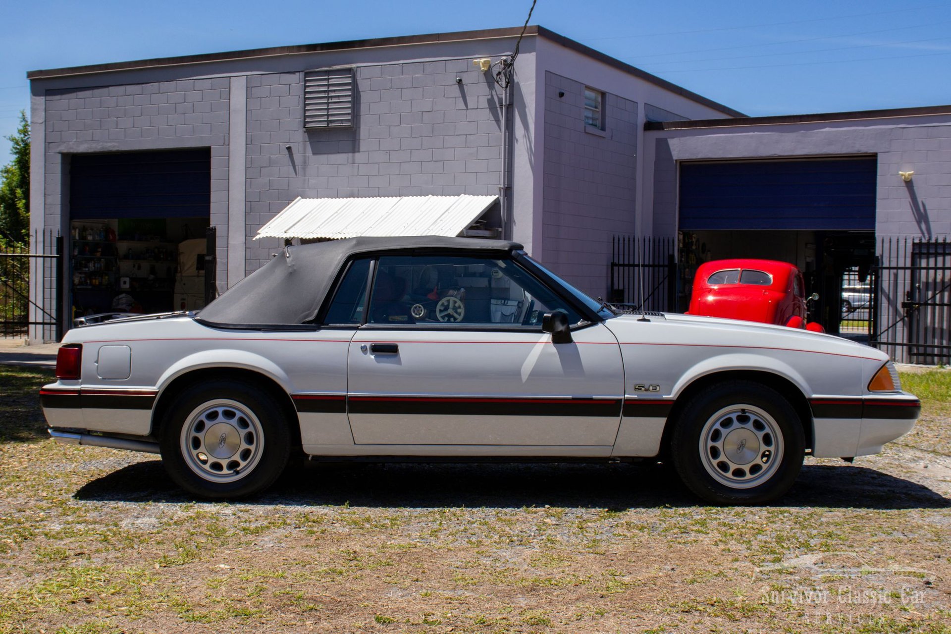 Used 1989 Ford Mustang LX RWD image 40