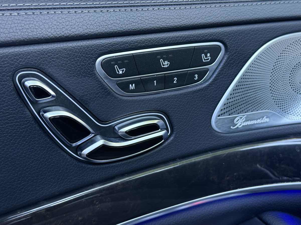 Used 2015 Mercedes-Benz S 550 Sedan image 31