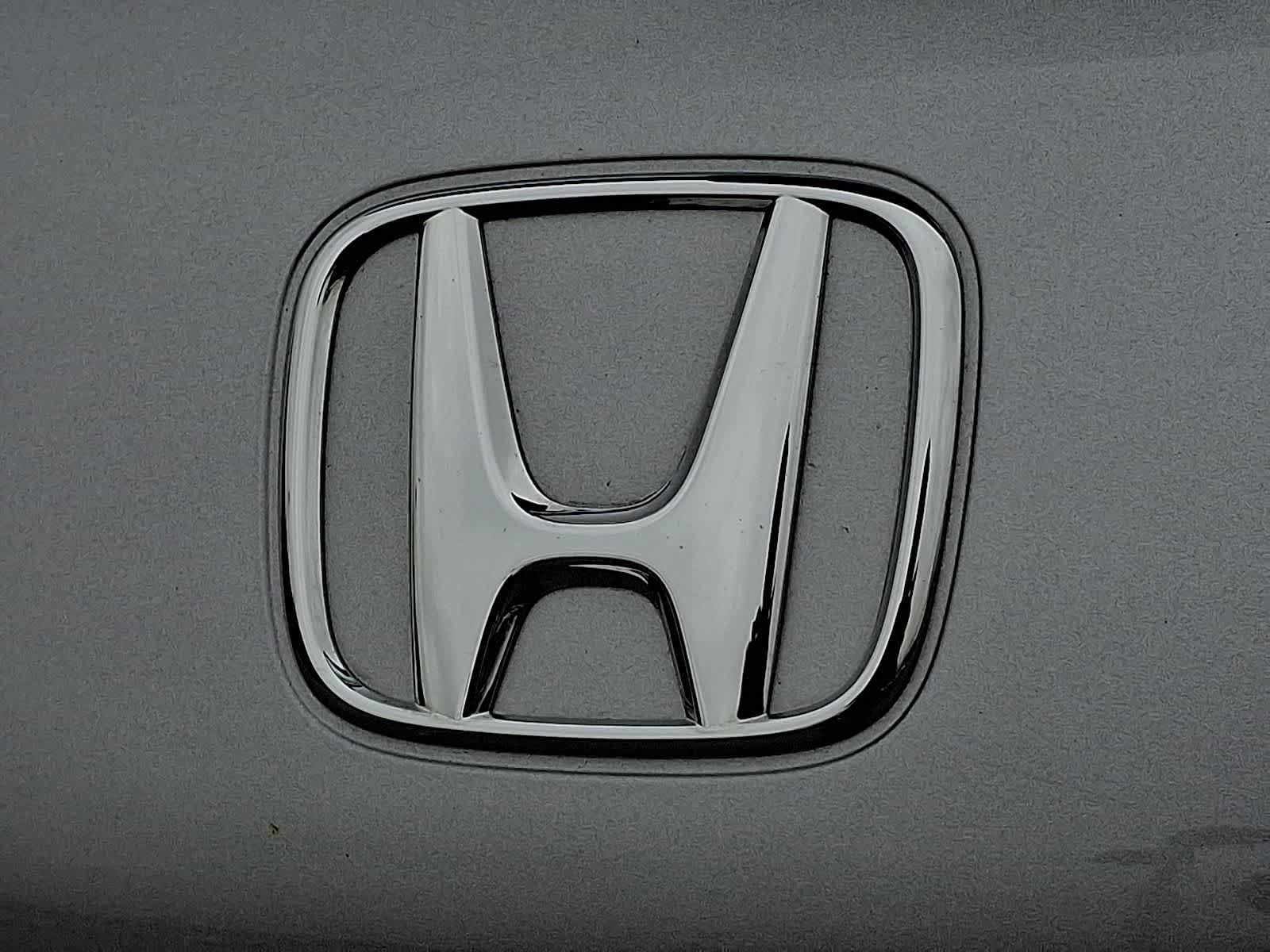 Used 2025 Honda HR-V LX image 24