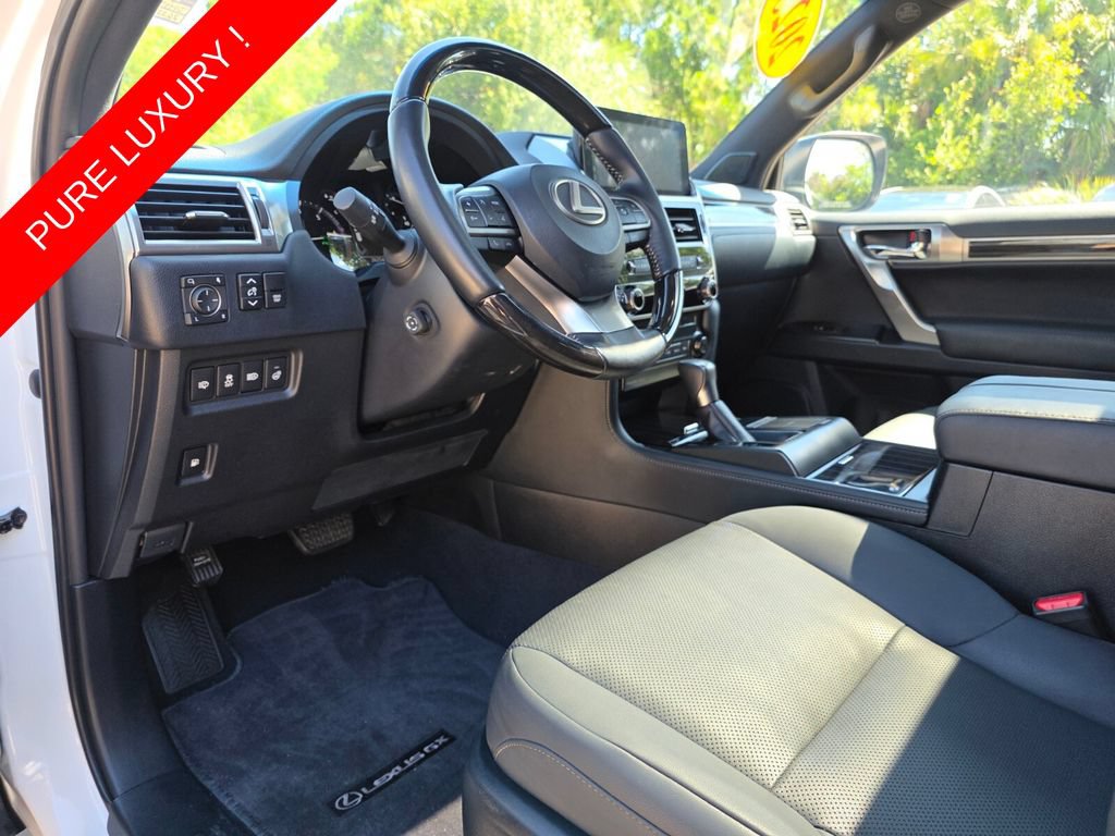 Used 2023 Lexus GX 460 Premium w/ Premium Package AWD/4WD image 28
