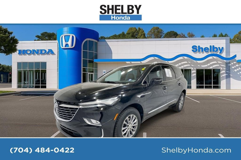 Used 2024 Buick Enclave Premium image 1