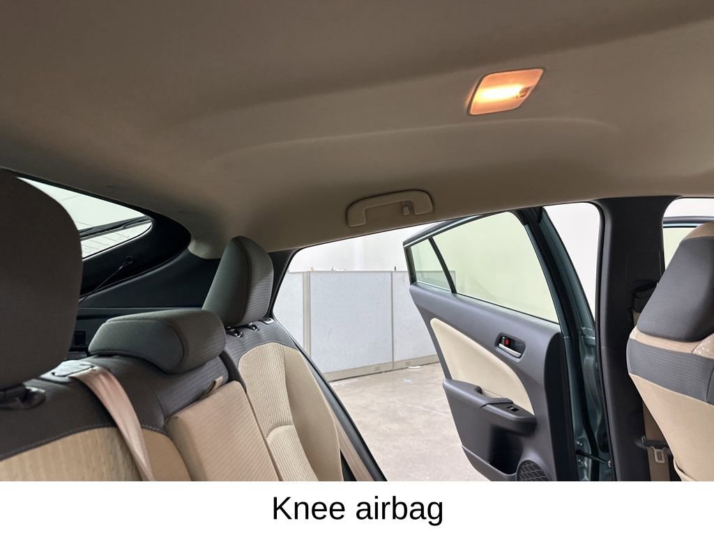 Used 2017 Toyota Prius Three image 26