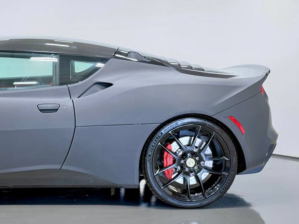 Used 2018 Lotus Evora 400 RWD image 16