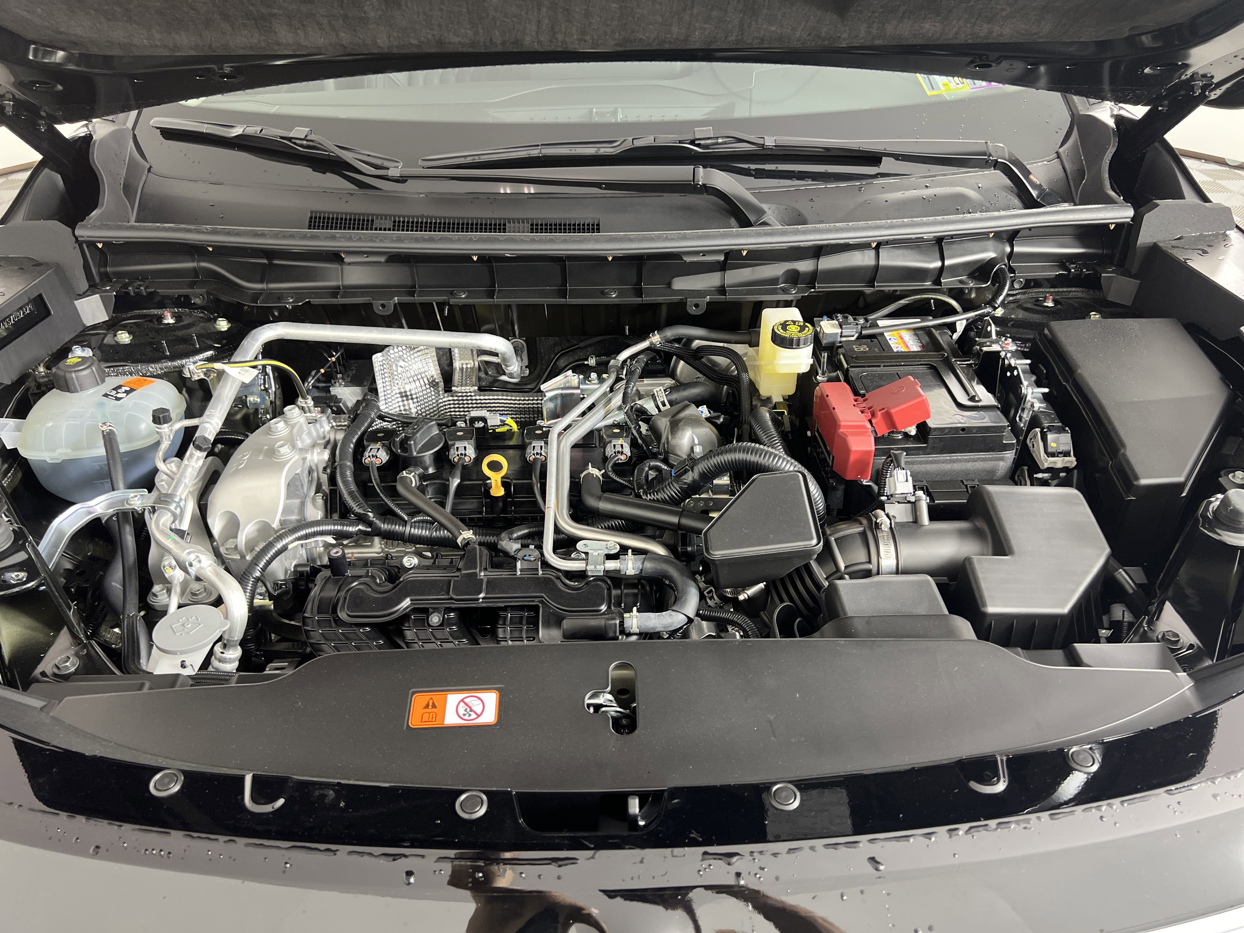 New 2025 Mitsubishi Outlander SEL image 16