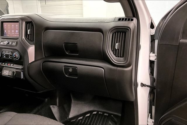 Used 2024 Chevrolet Silverado 2500 W/T w/ WT/CX Safety Package AWD/4WD image 19