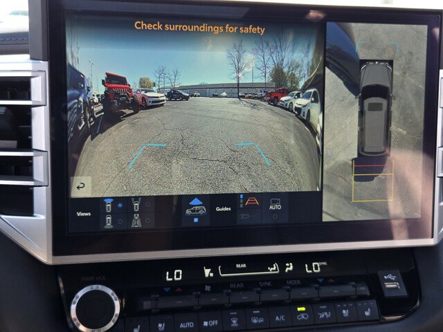 Certified 2024 Toyota Sequoia Platinum image 21