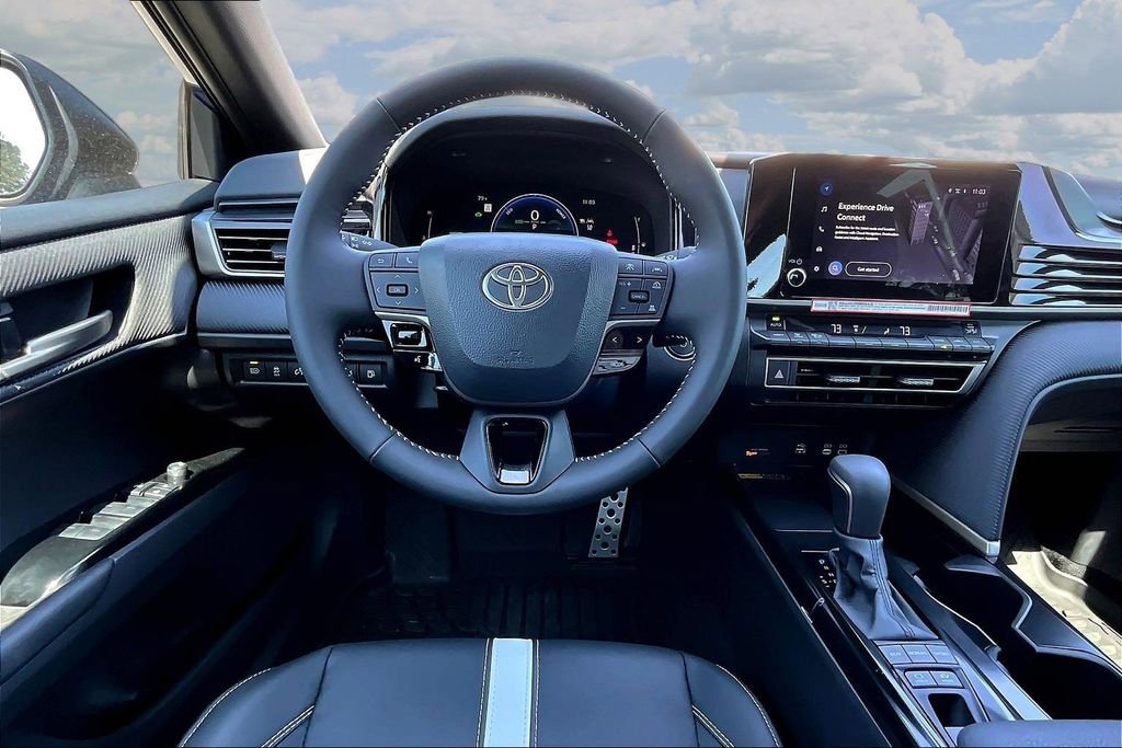 Used 2026 Toyota Camry SE image 10