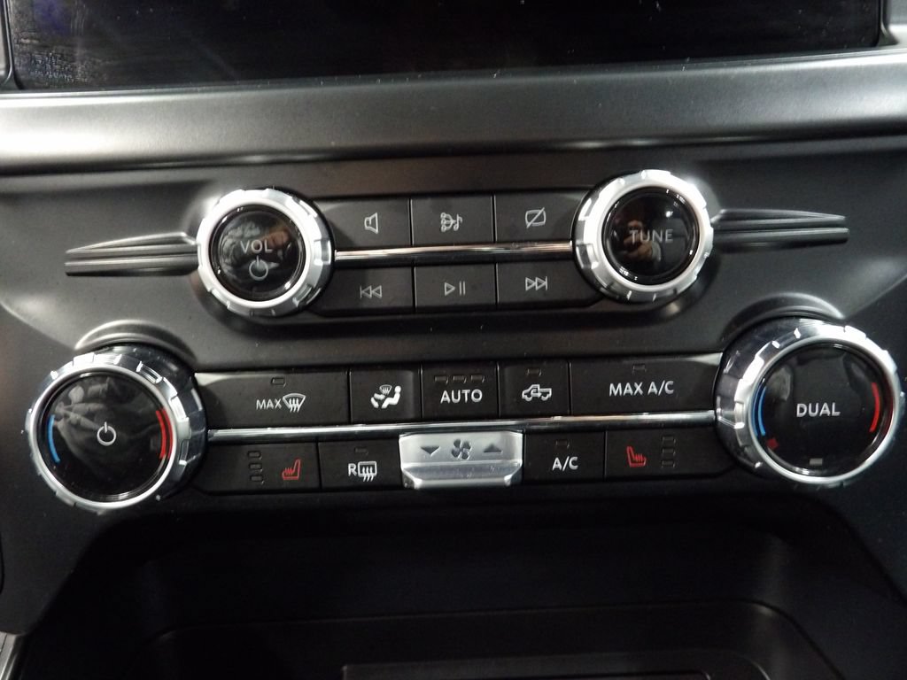 Used 2024 Ford F150 XLT w/ Equipment Group 303A High AWD/4WD image 55