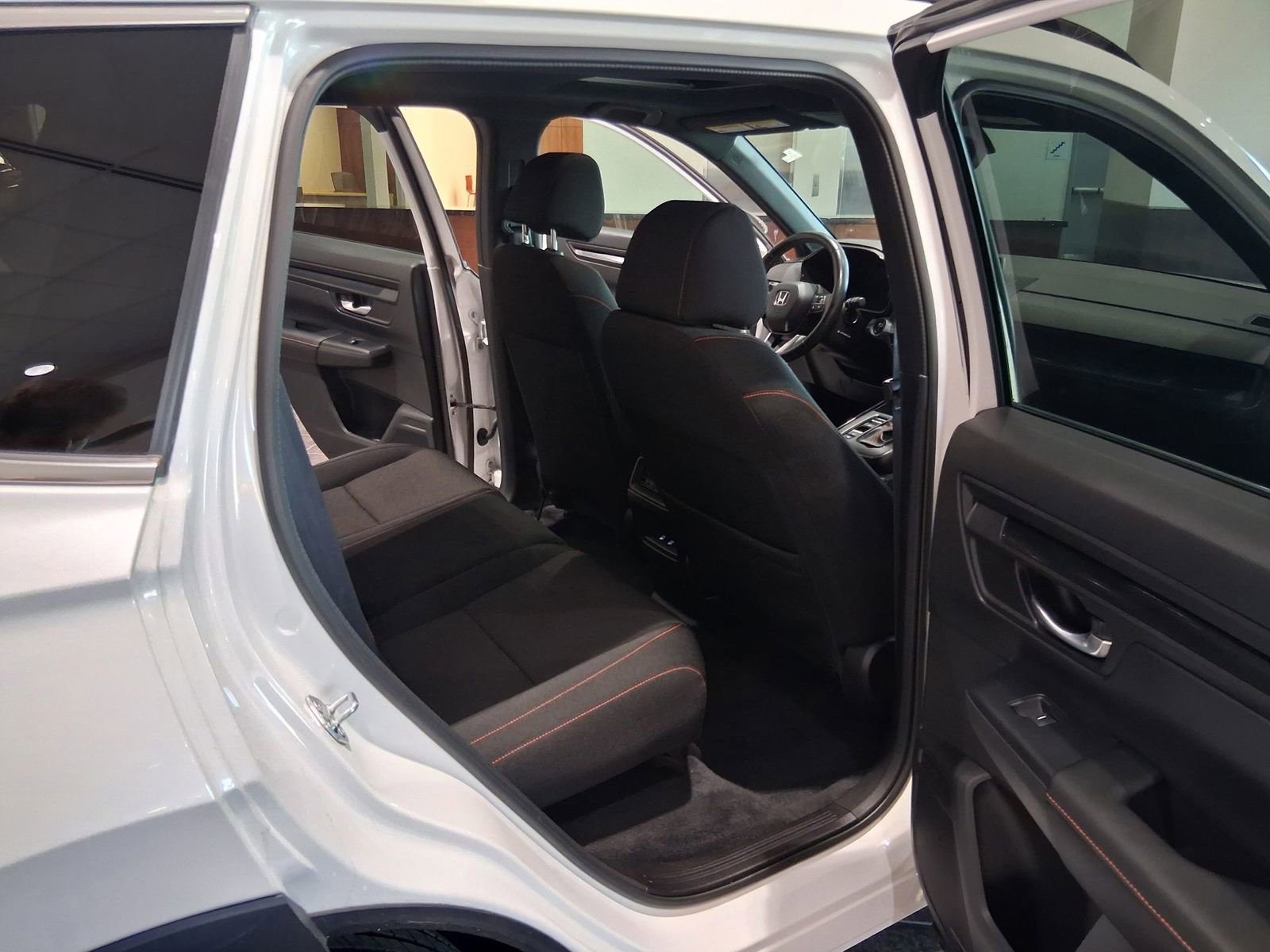 Used 2024 Honda CR-V Sport image 11