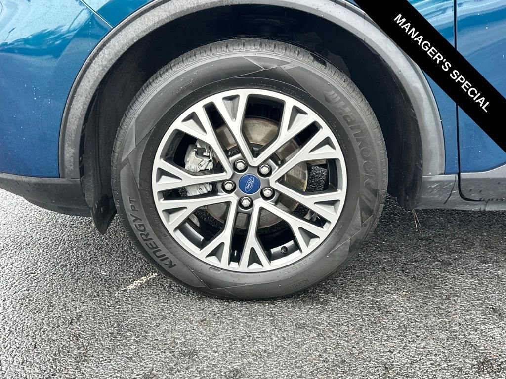 Used 2020 Ford Escape SEL image 10