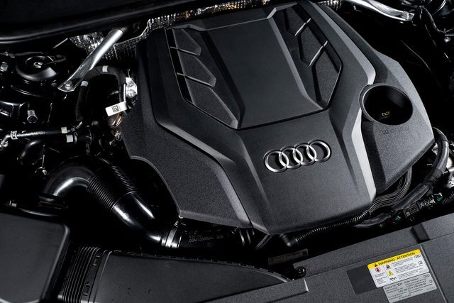 Used 2025 Audi A6 Premium Plus w/ Black Optic Package image 11