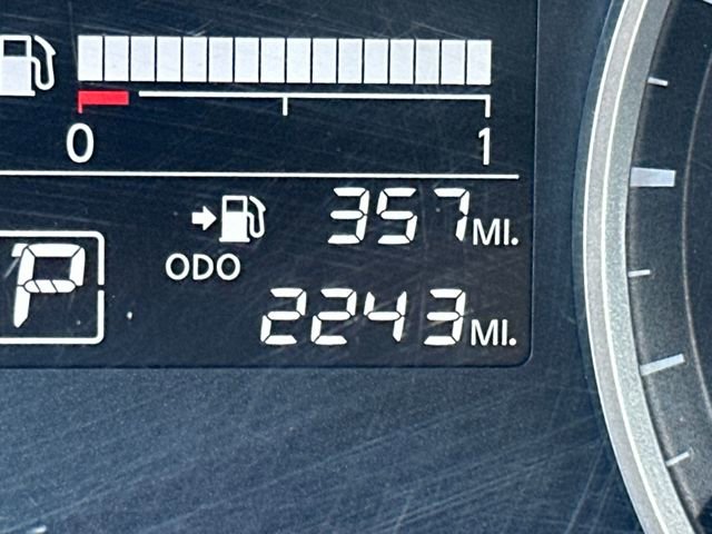 Used 2025 Nissan Versa S w/ Trunk Package image 15