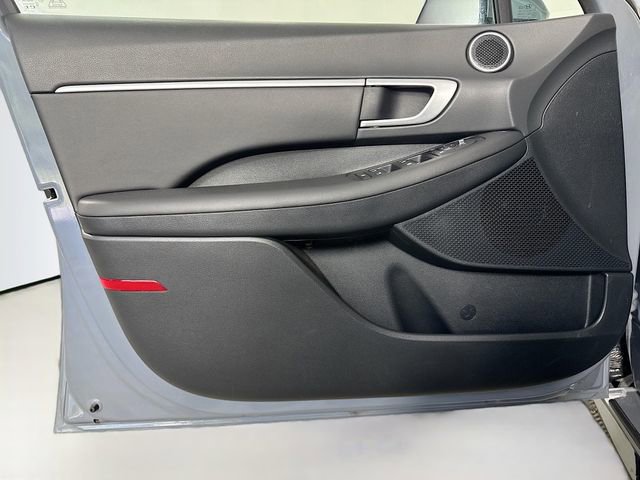 Certified 2024 Hyundai Sonata SEL w/ Convenience Package FWD image 13