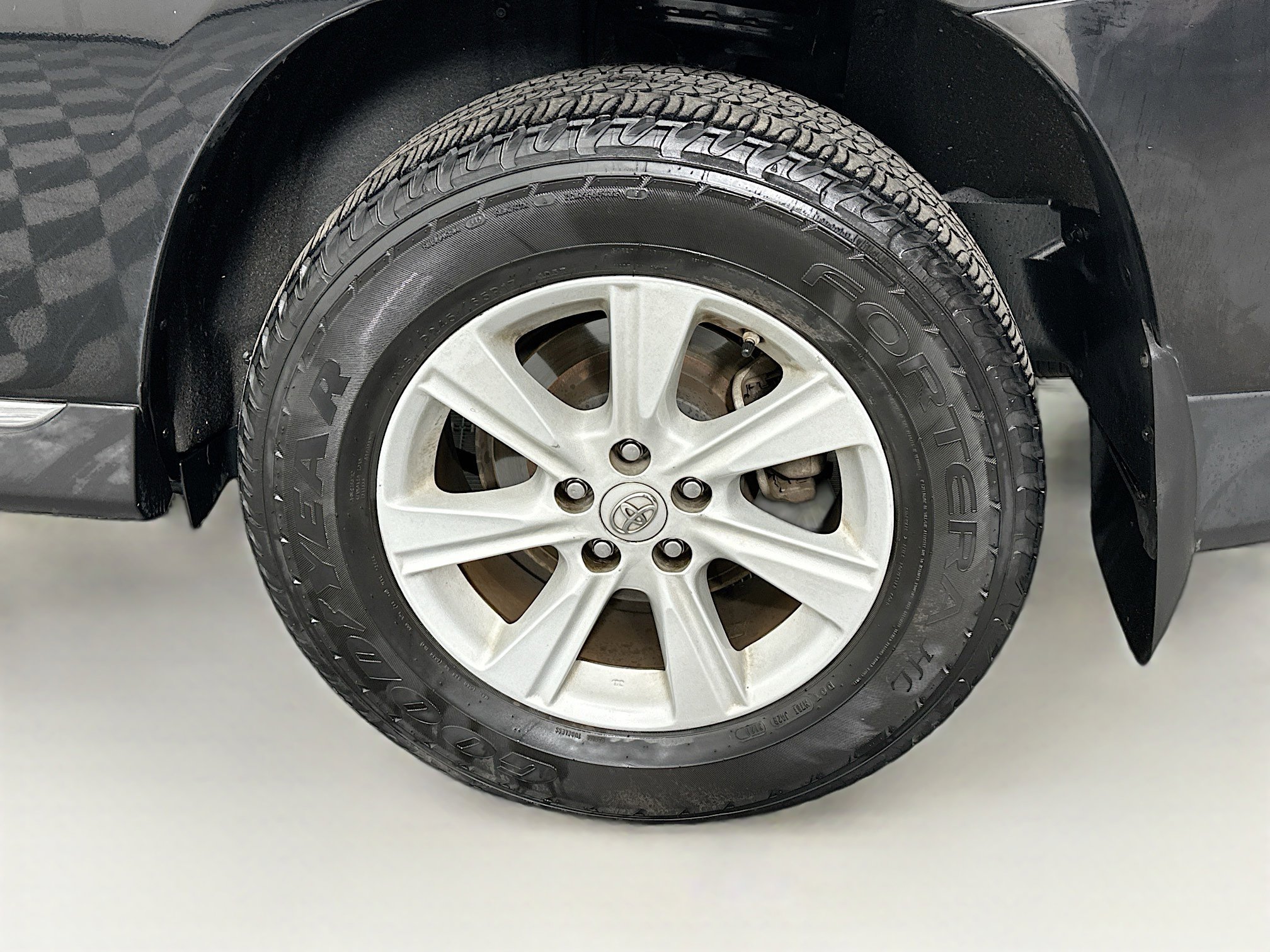 Used 2013 Toyota Highlander Plus image 11