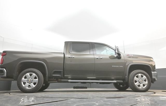 Used 2023 Chevrolet Silverado 2500 LTZ AWD/4WD image 34