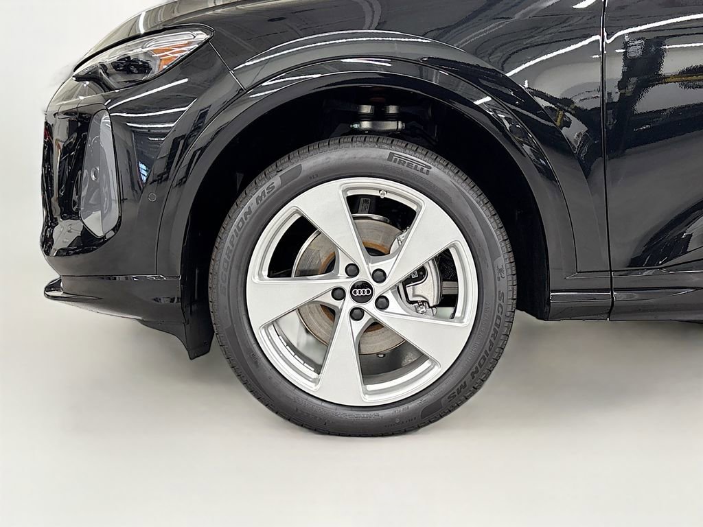 New 2026 Audi Q5 Premium Plus AWD/4WD image 24