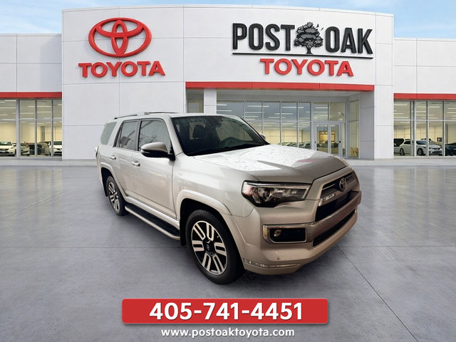 Used 2024 Toyota 4Runner Limited AWD/4WD image 3