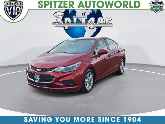 Used 2017 Chevrolet Cruze LT w/ Convenience Package FWD image 4