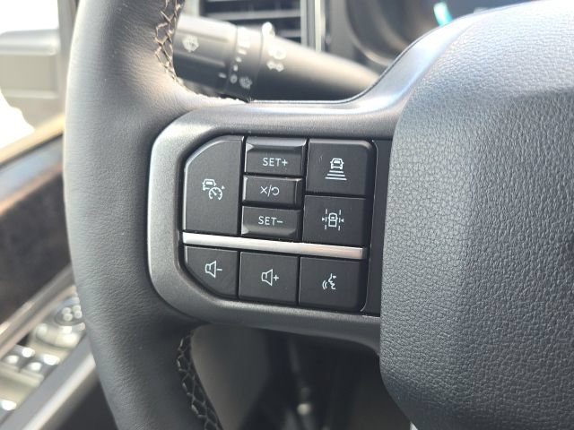 Used 2025 Ford F250 Lariat w/ Lariat Ultimate Package AWD/4WD image 37