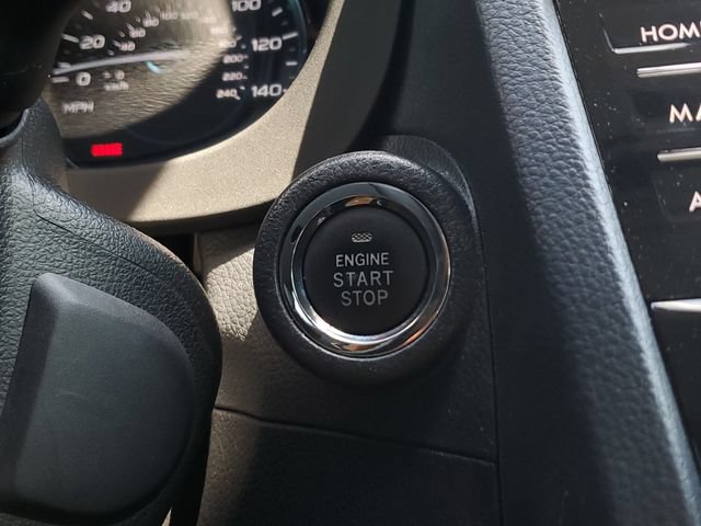 Used 2017 Subaru Forester 2.5i Touring AWD/4WD image 35