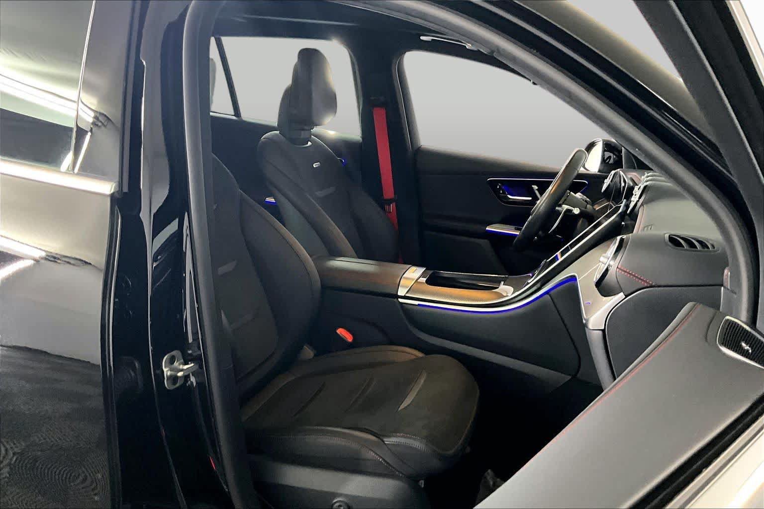 Certified 2024 Mercedes-Benz GLC 43 AMG 4MATIC image 8