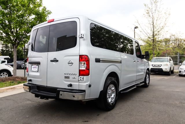 Used 2016 Nissan NV 3500 SL image 7