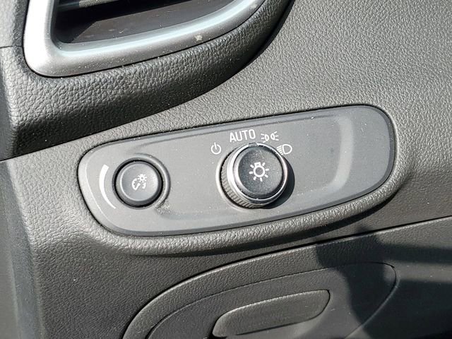 Certified 2022 Chevrolet Trax LS w/ Tint and Cruise Package image 17