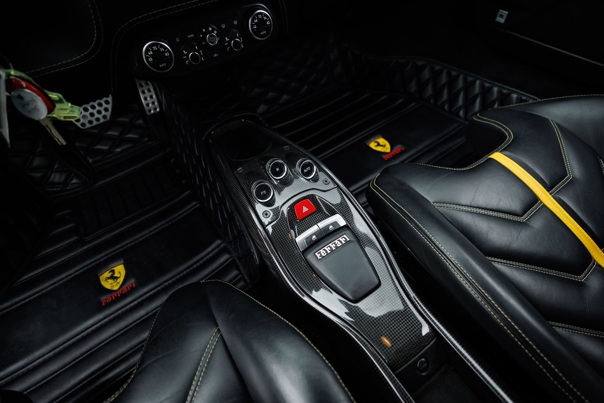 Used 2012 Ferrari 458 Italia Coupe RWD image 51