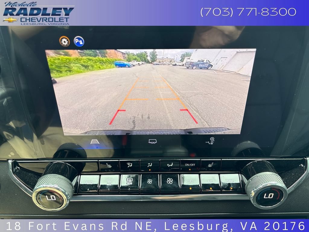 Used 2026 Chevrolet Colorado Trail Boss AWD/4WD image 19