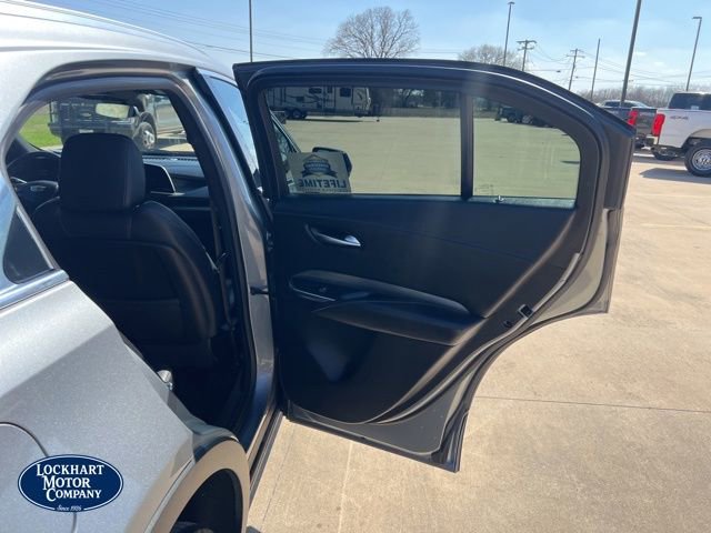 Used 2024 Cadillac XT4 Premium Luxury image 22